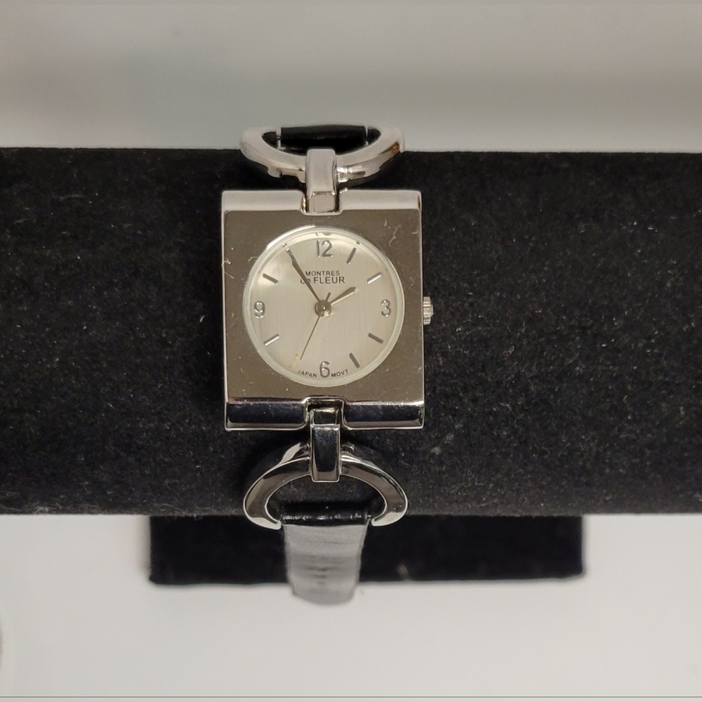▪︎Montres de Fleur Women's Watch